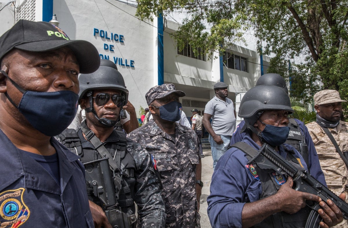 Policía de Haití