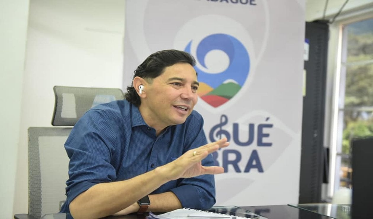 Alcalde Andres Fabian Hurtado