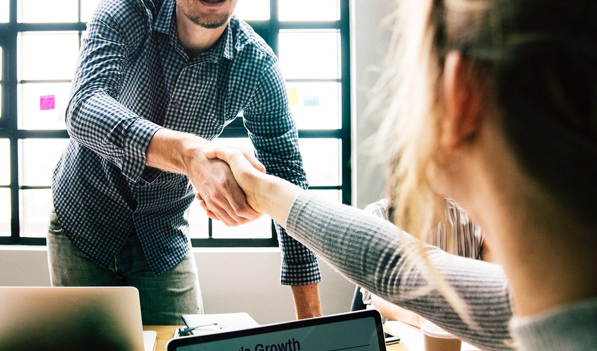 Entrevista de trabajo y contratación