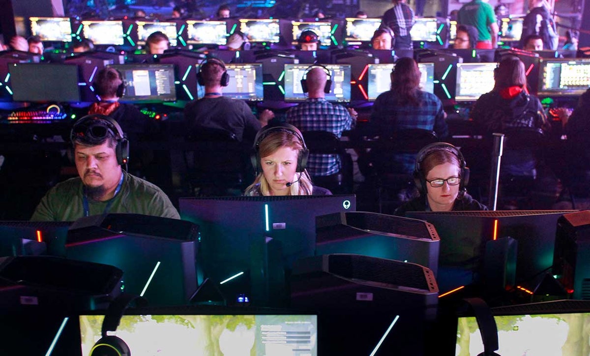 Mujeres Gamer en competencia