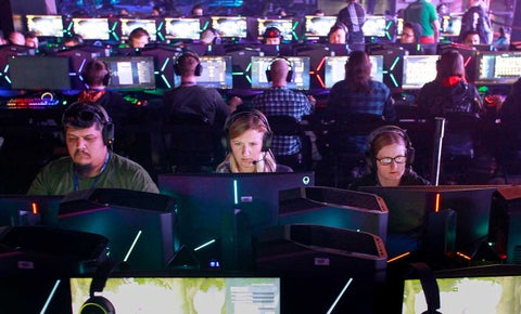 Mujeres Gamer en competencia