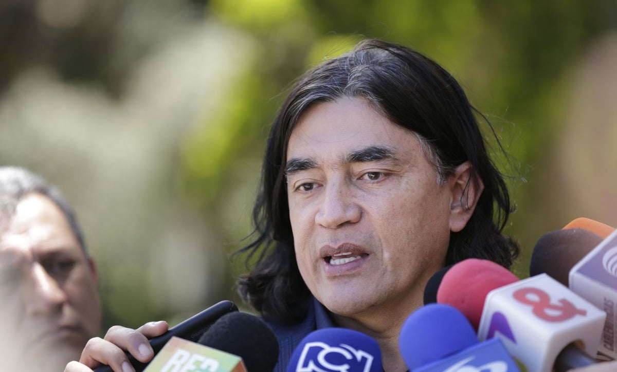gustavo bolívar moreno deuda dian: impedimento reforma tributaria