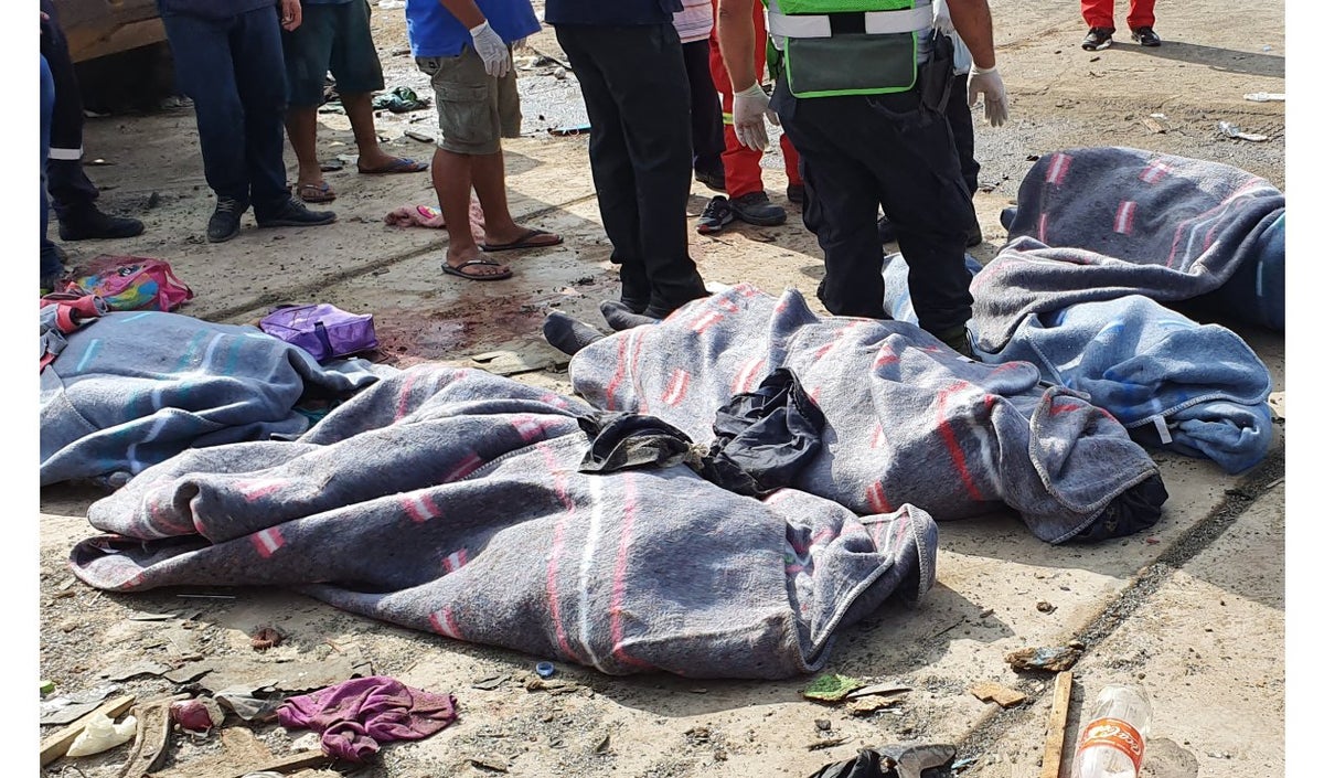 Muertos en accidente de bus en Perú