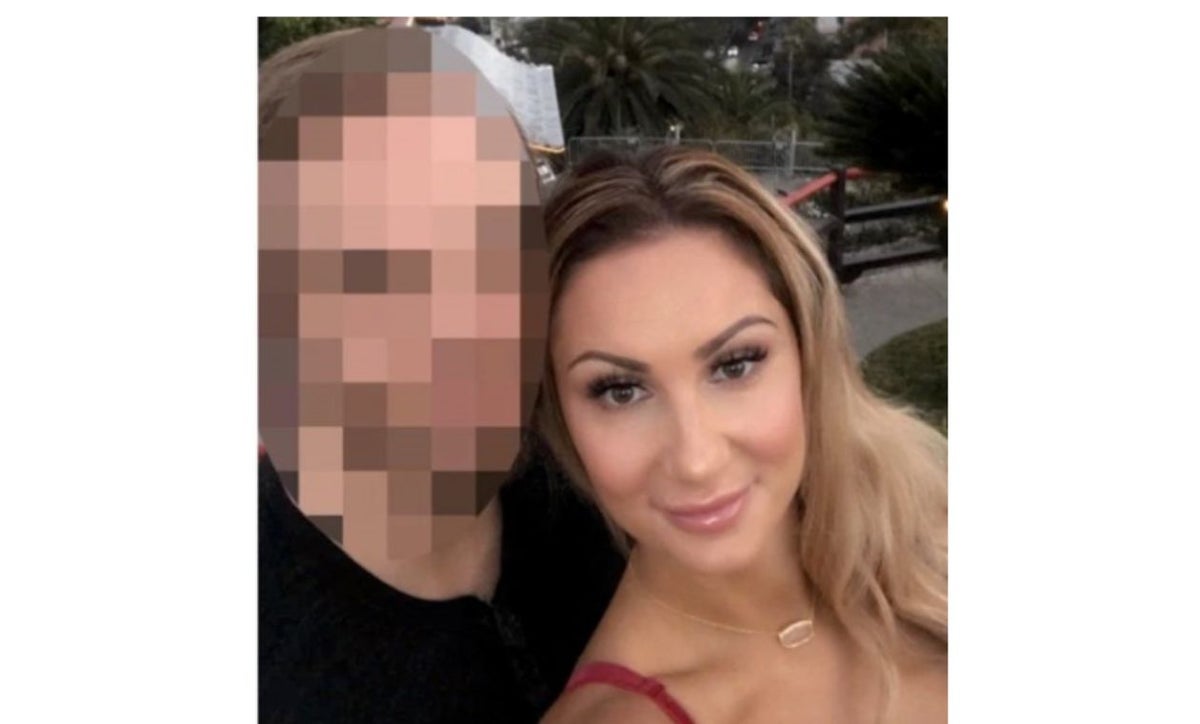 Mujer defiende su estilo de vida donde vive para servir a su marido
