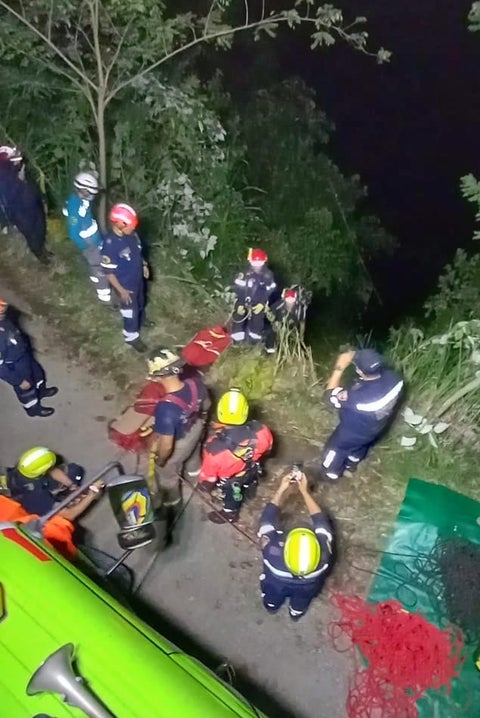 Se fue a un abismo y milagrosamente se salvaron de morir en el corregimiento de San Sebastián de Palmitas, occidente de Medellín