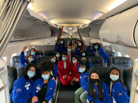 Misión niñas colombianas Nasa