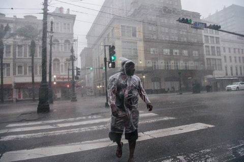 El huracán Ida impacta Luisiana como tormenta de categoría 3