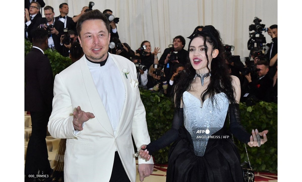 Elon Musk y Grimes