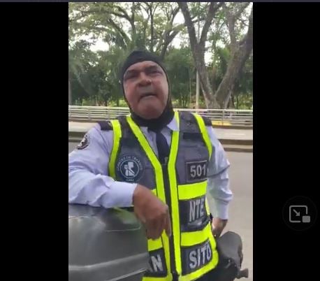AGENTE DE TRÁNSITO