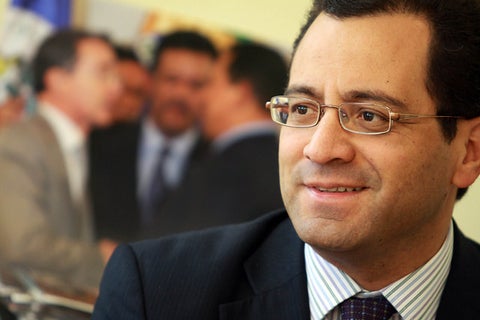 CÉSAR MAURICIO VELÁSQUEZ