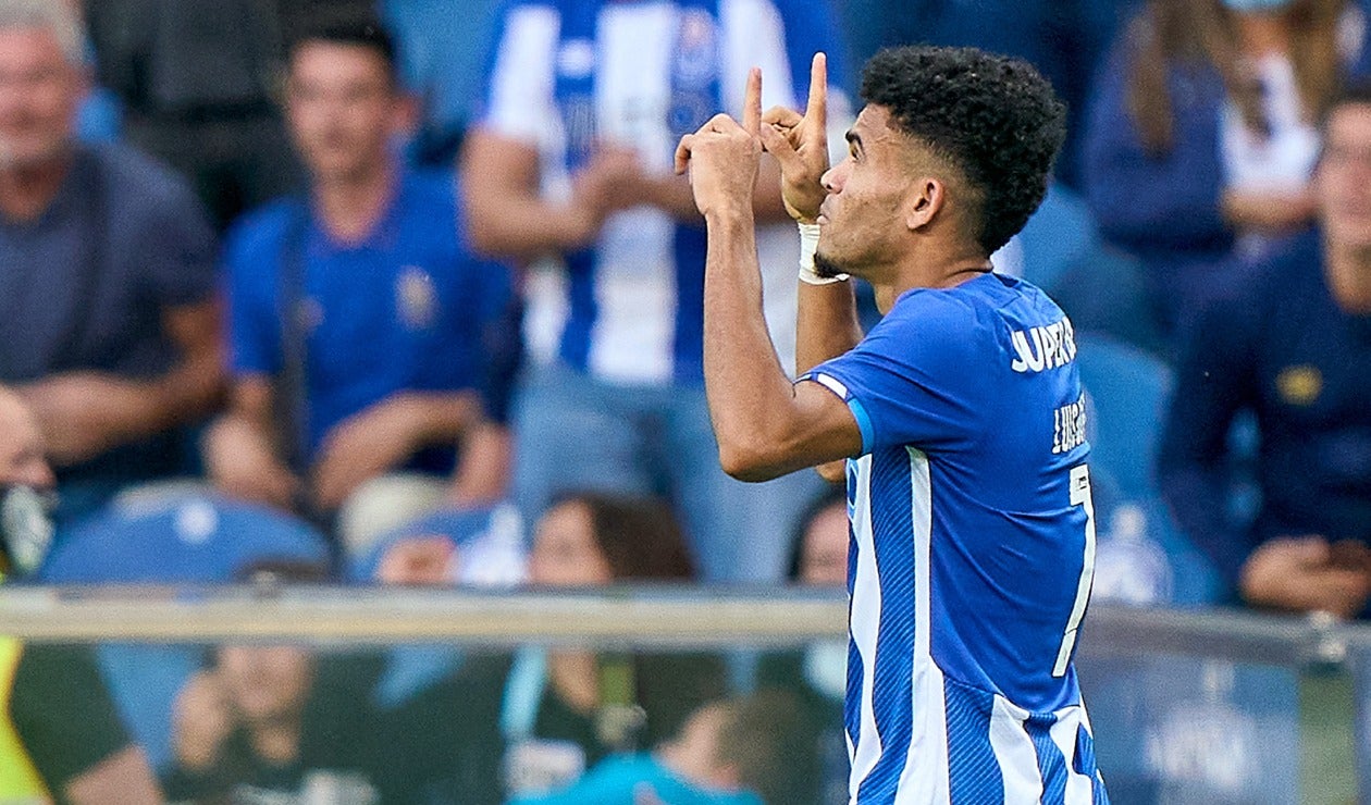 Luis Díaz celebra doblete que marcó con Porto