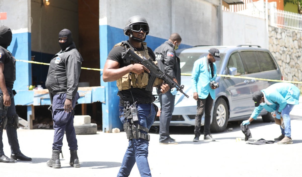 Forenses revisan la escena del crimen del presidente de Haití, Jovenel Moise