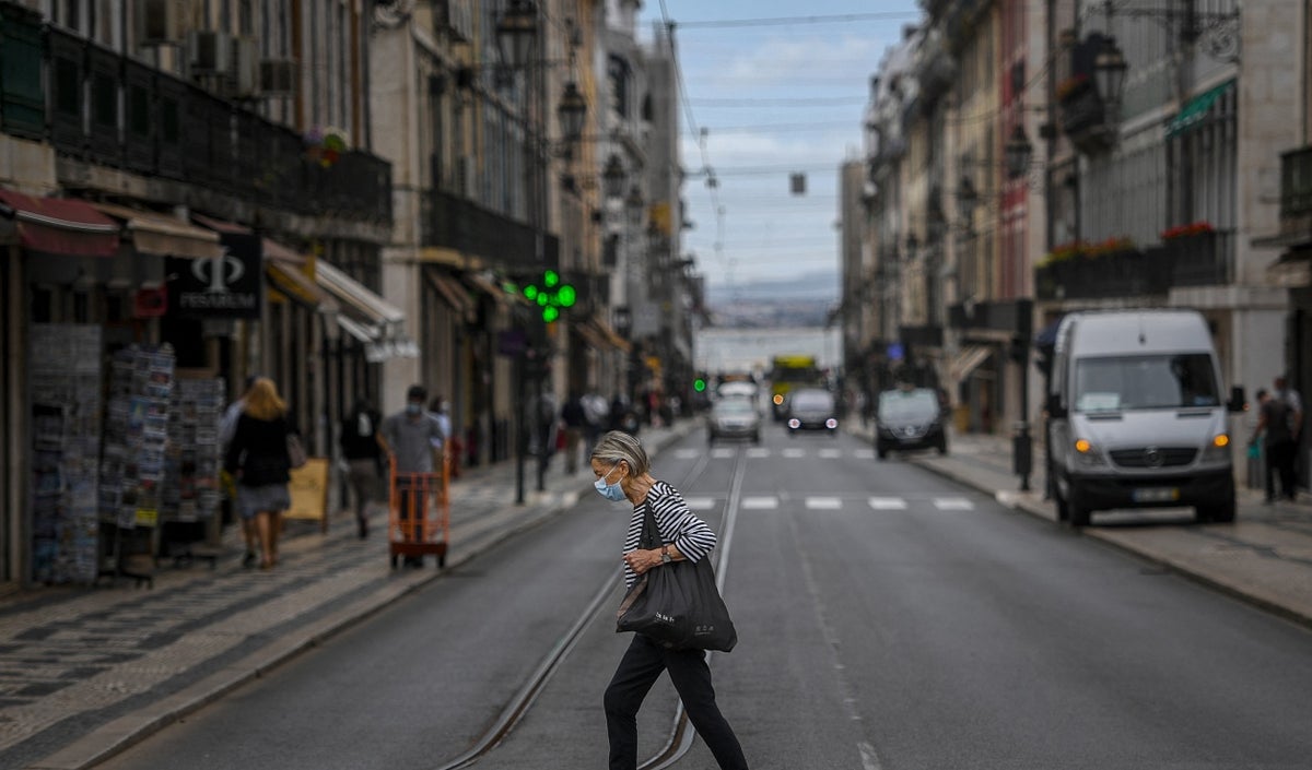Uso de tapabocas en Portugal ya no es obligatorio
