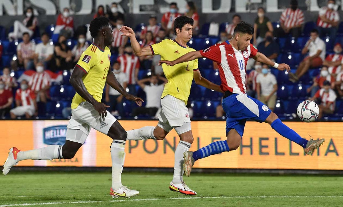 Selección Colombia ante Paraguay en Asunción