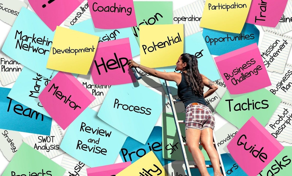 Oferta de empleo en Bogotá para auxiliares logísticos