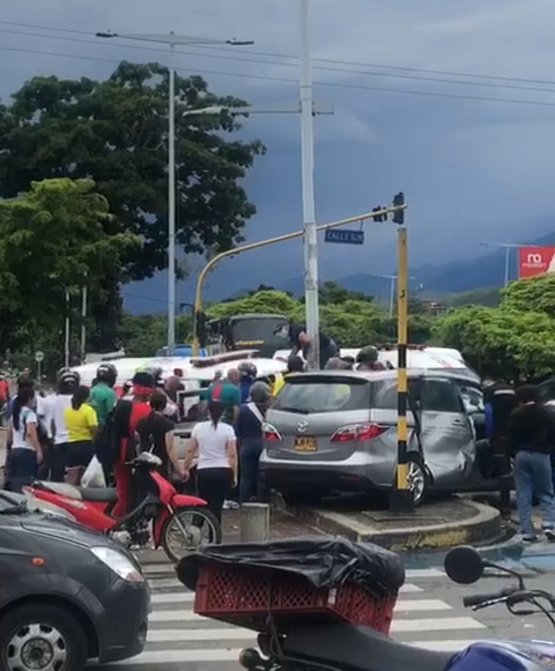 Autoridades investigan el siniestro.