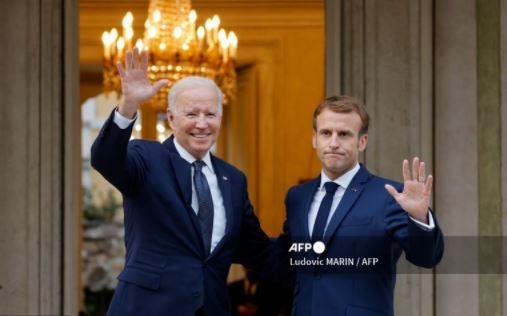 Joe Biden y Emmanuel Macron