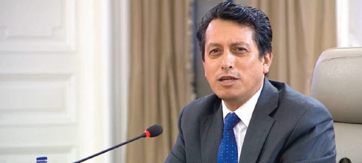 Carlos Álvarez, médico infectólogo