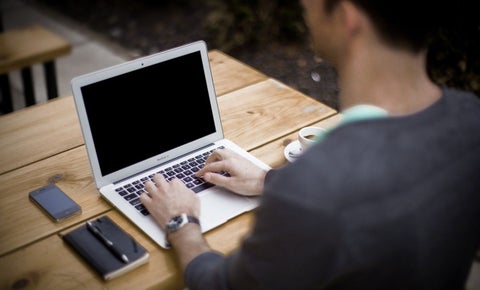 Empleo: Abren oferta de trabajo para asesores con contratación inmediata