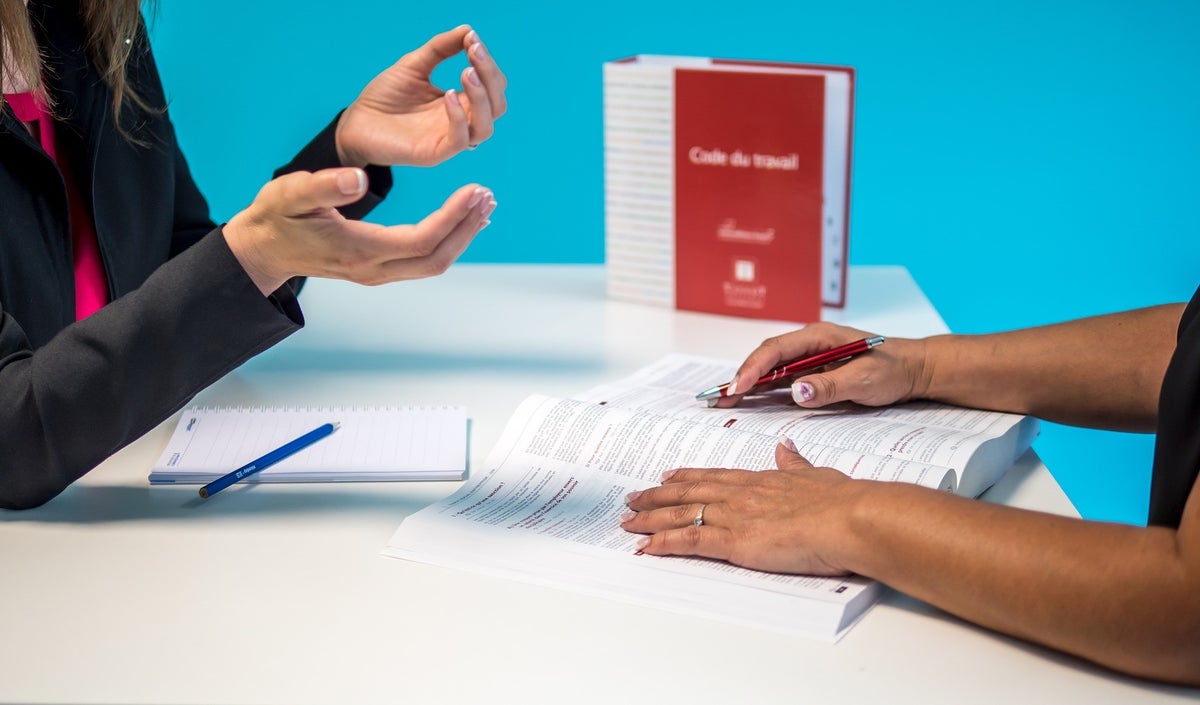 Alcaldía abre vacantes para 1.070 mujeres