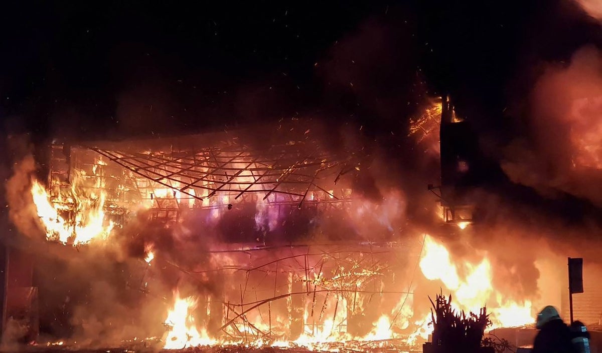 Incendio en edificio de Taiwán dejó 46 muertos