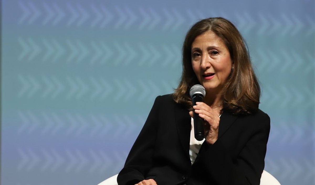 Ingrid Betancourt en el lanzamiento de su libro.