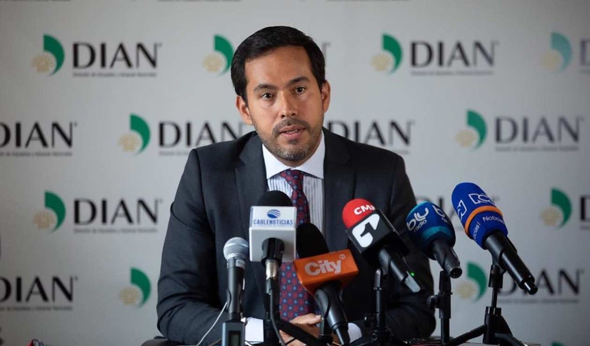 Lisandro Junco, Director de DIAN