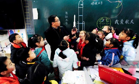 Niños Chinos en la escuela