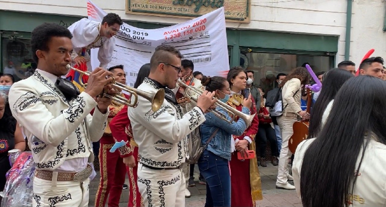 Mariachis para la alcaldesa de Bogotá