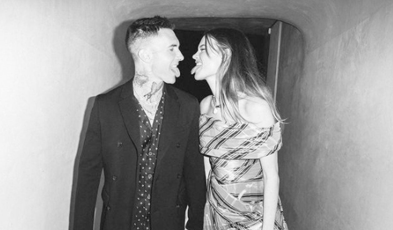 Adam Levine - Behati Prisloo