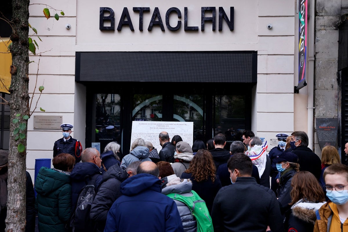 Teatro Bataclan, homenajes por ataques