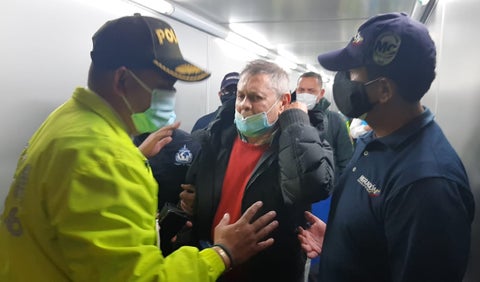 Carlos Mattos al llegar extraditado a Colombia
