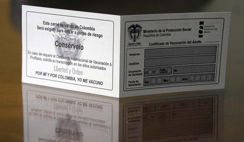 Carné de vacunación que se emite en Colombia