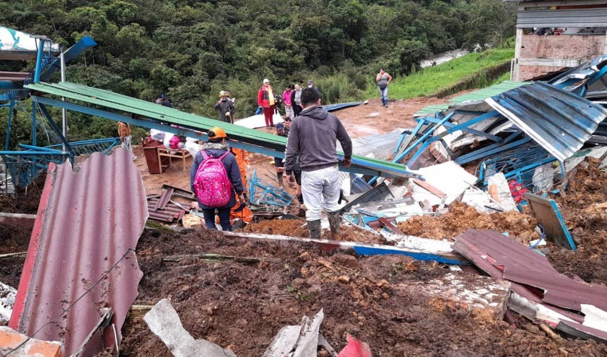 Casas destruidas por deslizamiento de tierra en Mallama, Nariño