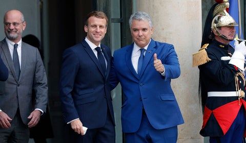 Emmanuel Macron junto a Iván Duque