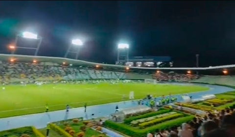 Hinchas del Quindío irrumpen en el campo de juego
