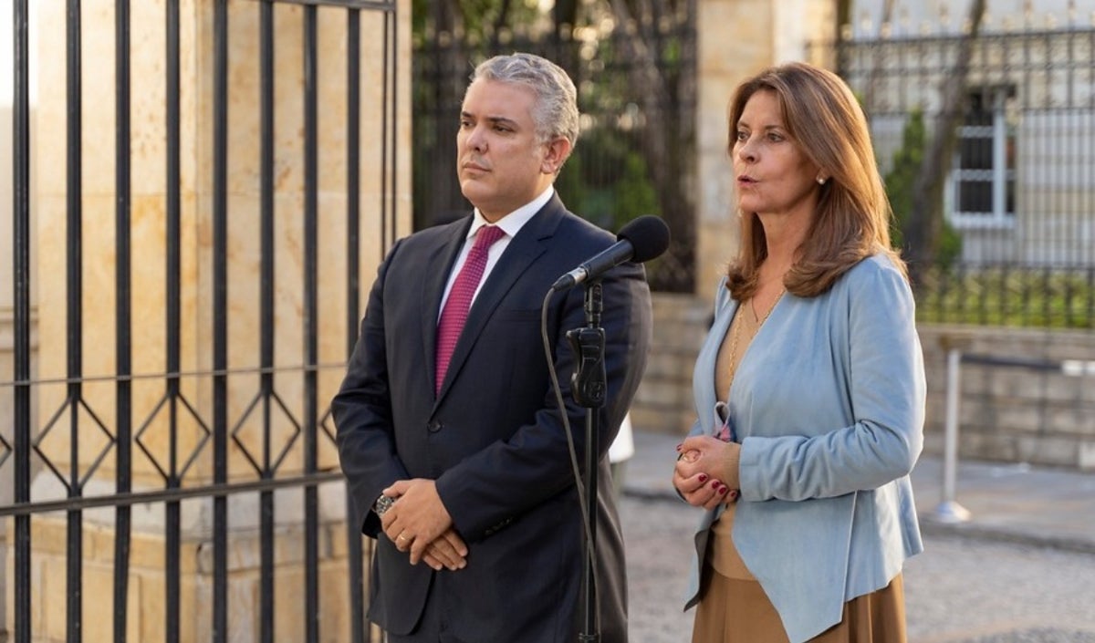 Iván Duque y Marta Lucía Ramírez a las afueras del Palacio de Nariño