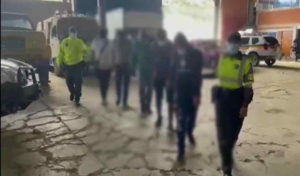 Detenido policía y otros sujetos por falso retén