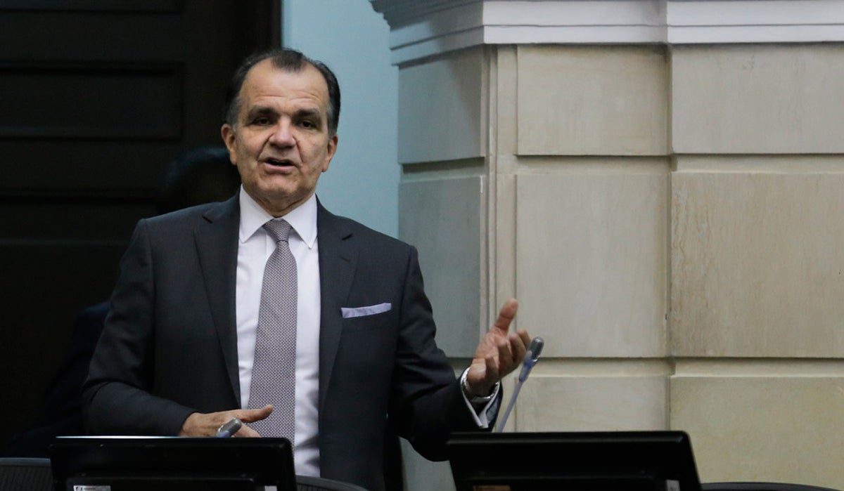 Óscar Iván Zuluaga, nuevamente es candidato presidencial del uribismo