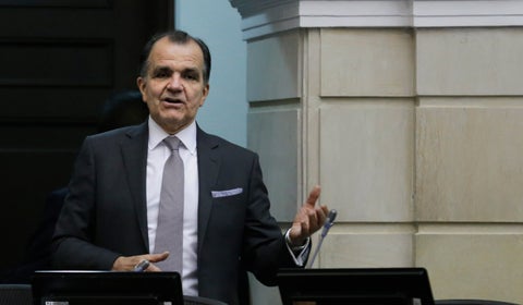 Óscar Iván Zuluaga, nuevamente es candidato presidencial del uribismo