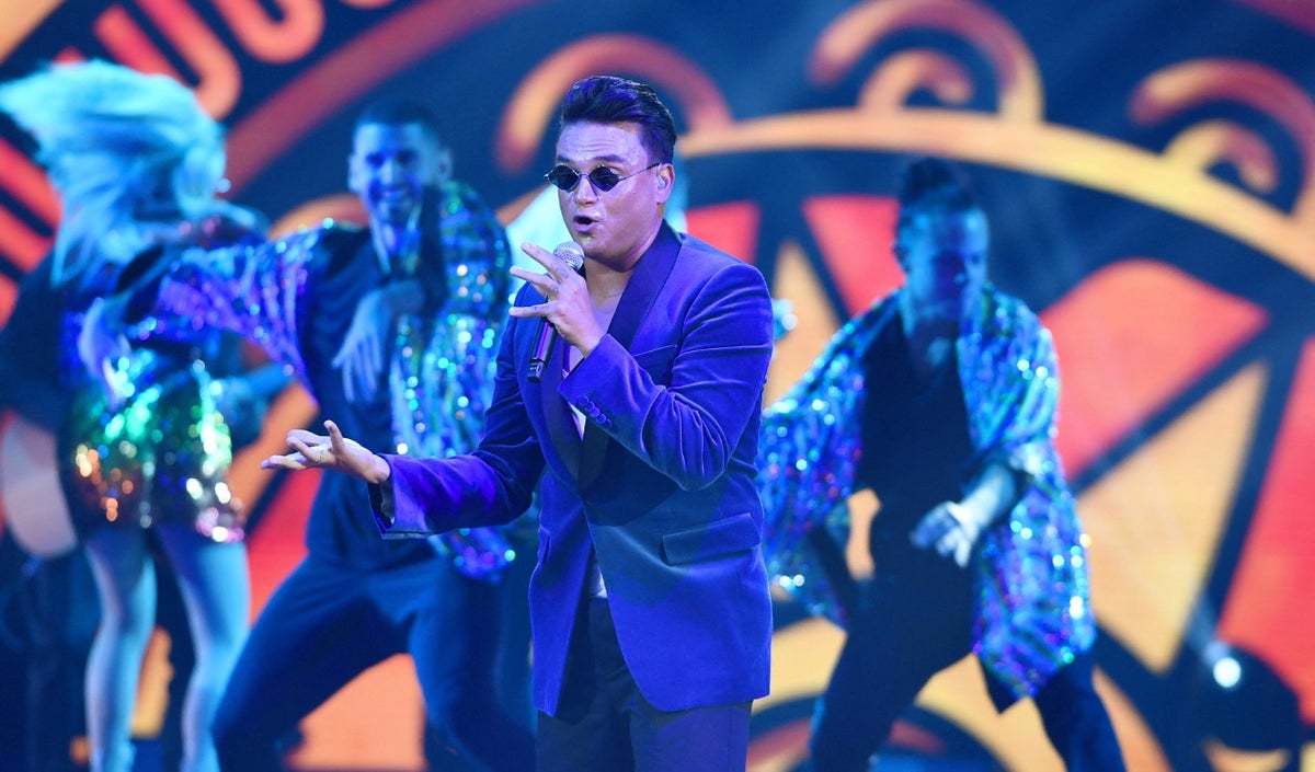 Silvestre Dangond en concierto en los Premios Juventud 2019.