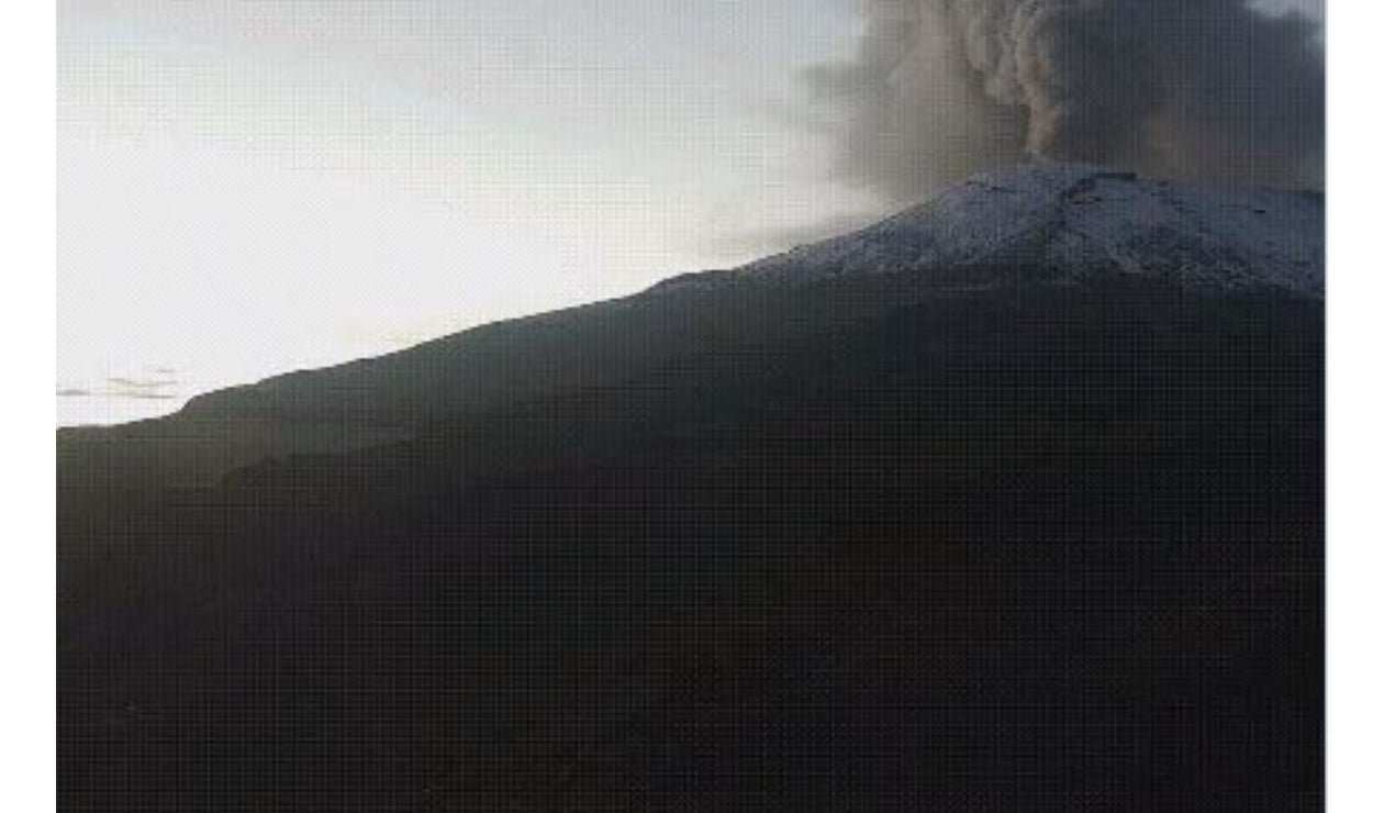Volcán Nevado del Ruiz emite cenizas hace semanas