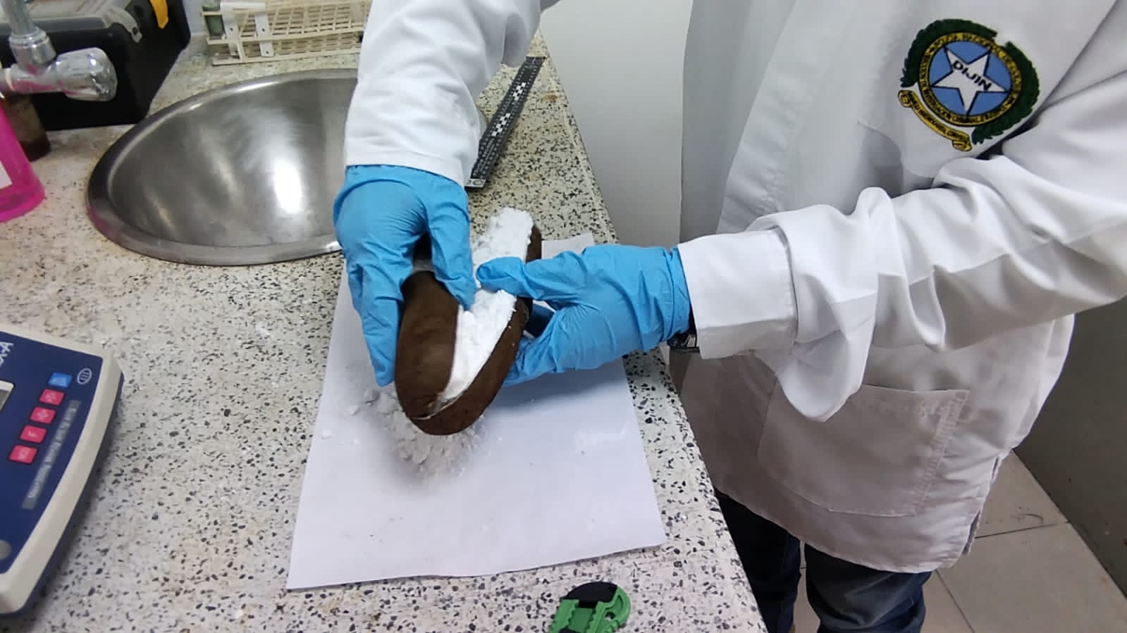 Traficantes esconden droga hasta en la yuca