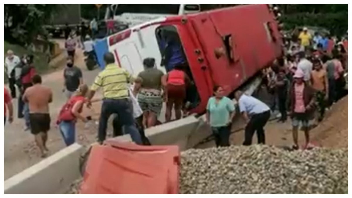 Accidente en la vía Bogotá - Melgar