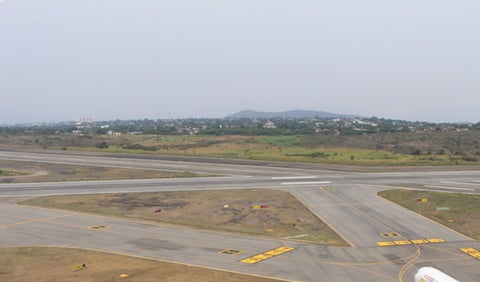 Hubo dos explosiones en aeropuerto de Cúcuta