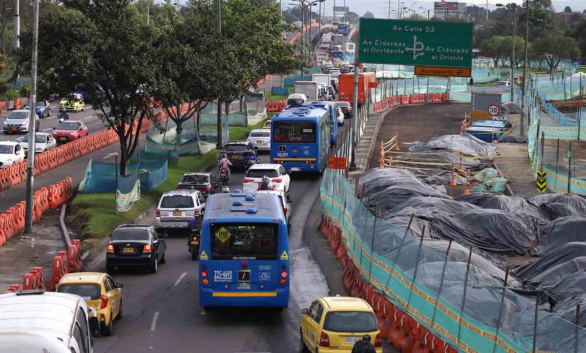 Cierre de puente de Avenida 68 con calle 26