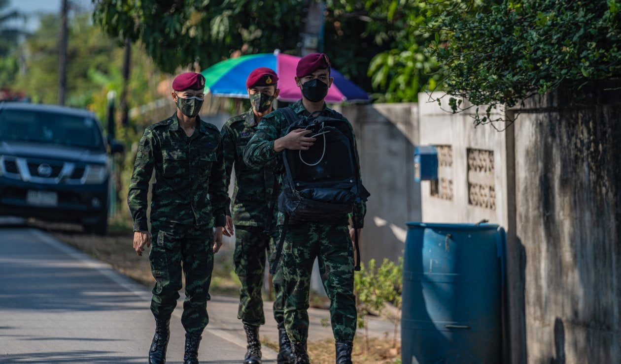 Ejército de Birmania niega que haya masacre de niños y mujeres.