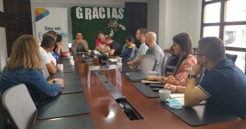Mesa de negociación en Rionegro, Antioquia.