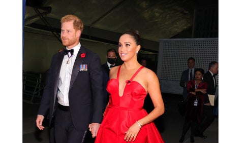 Meghan Markle y el príncipe Harry asisten al Intrepid Museum