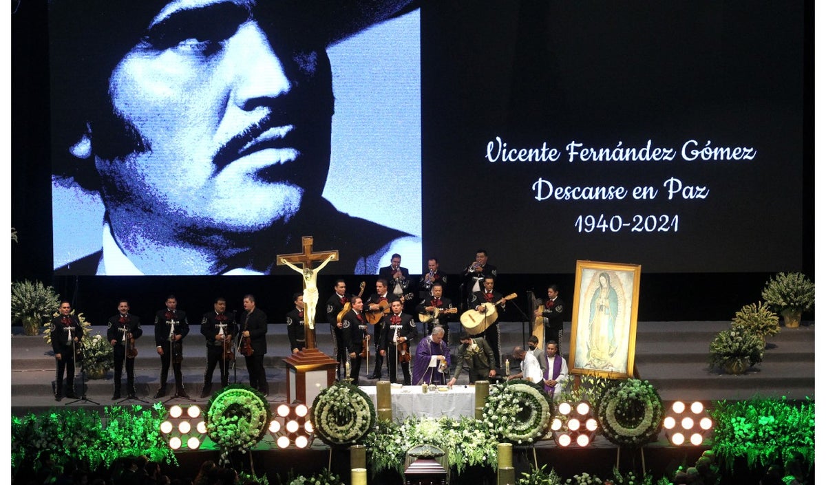 Funeral de Vicente Fernández